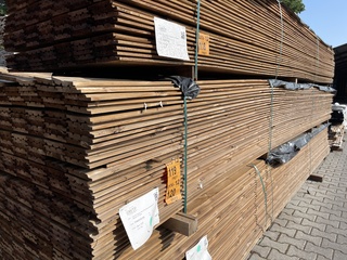 Ca. 105x Channelsiding bruin geimpregneerd, 18x127mm, lengte 540cm